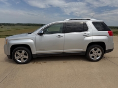 Used 2013  GMC Terrain 4d SUV FWD SLT2 at Rooster Auto Sales near Vinton&comma; IA