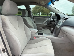 Used 2009  Toyota Camry 4d Sedan LE Auto at Rooster Auto Sales near Vinton&comma; IA