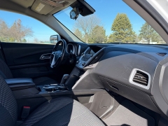 Used 2015  Chevrolet Equinox 4d SUV FWD LT w&sol;1LT at Rooster Auto Sales near Vinton&comma; IA