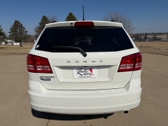 Used 2018  Dodge Journey 4d SUV FWD SE at Rooster Auto Sales near Vinton&comma; IA
