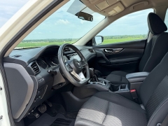 Used 2017  Nissan Rogue 4d SUV AWD S at Rooster Auto Sales near Vinton&comma; IA
