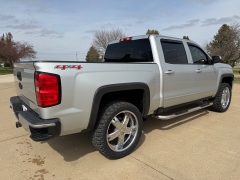 Used 2016  Chevrolet Silverado 1500 4WD Crew Cab LT at Rooster Auto Sales near Vinton&comma; IA