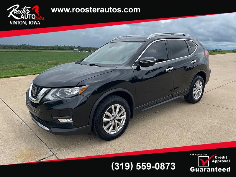 Used 2019  Nissan Rogue 4d SUV AWD SV at Rooster Auto Sales near Vinton, IA