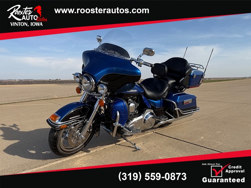 Used 2010  Harley Davidson Motorcycle at Rooster Auto Sales near Vinton&comma; IA