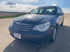 Used 2008  Chrysler Sebring 4d Sedan Touring at Rooster Auto Sales near Vinton, IA
