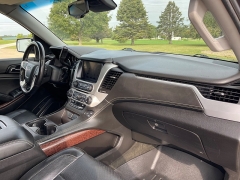 Used 2015 GMC Yukon XL 4d SUV 4WD SLT at Rooster Auto Sales near Vinton, IA