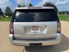 Used 2016 GMC Yukon XL 4d SUV 4WD Denali at Rooster Auto Sales near Vinton, IA