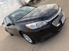 Used 2016  Chevrolet Malibu Limited 4d Sedan LT at Rooster Auto Sales near Vinton&comma; IA