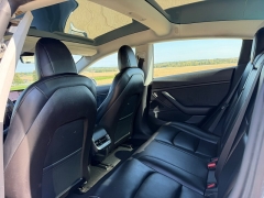 Used 2020  Tesla Model 3 Long Range AWD at Rooster Auto Sales near Vinton&comma; IA