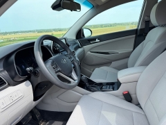 Used 2019  Hyundai Tucson 4d SUV AWD SE at Rooster Auto Sales near Vinton&comma; IA