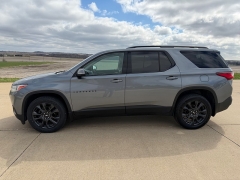 Used 2021  Chevrolet Traverse AWD 4dr RS at Rooster Auto Sales near Vinton&comma; IA