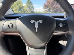 Used 2021  Tesla Model Y Performance AWD at Rooster Auto Sales near Vinton&comma; IA