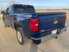 Used 2016  Chevrolet Silverado 1500 4WD Double Cab LT at Rooster Auto Sales near Vinton&comma; IA