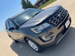 Used 2016 Ford Explorer 4d SUV 4WD XLT at Rooster Auto Sales near Vinton, IA