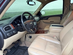 Used 2008  Chevrolet Tahoe 4d SUV 4WD LTZ at Rooster Auto Sales near Vinton&comma; IA