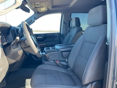 Used 2019  Chevrolet Silverado 1500 4WD Crew Cab LT at Rooster Auto Sales near Vinton&comma; IA