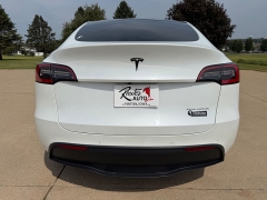 Used 2021  Tesla Model Y Long Range AWD at Rooster Auto Sales near Vinton&comma; IA