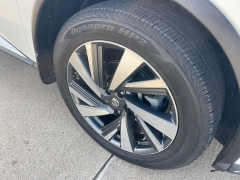 Used 2018  Nissan Murano 4d SUV FWD Platinum at Rooster Auto Sales near Vinton&comma; IA