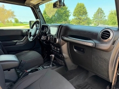 Used 2017  Jeep Wrangler Unlimited 4d Convertible Sport at Rooster Auto Sales near Vinton&comma; IA