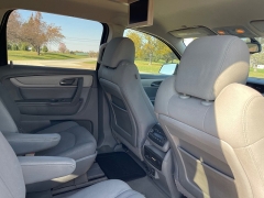 Used 2015  Chevrolet Traverse 4d SUV AWD LT1 at Rooster Auto Sales near Vinton, IA