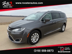 Used 2018  Chrysler Pacifica 4d Wagon Touring L Plus at Rooster Auto Sales near Vinton&comma; IA