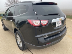 Used 2016  Chevrolet Traverse 4d SUV AWD LT w/2LT at Rooster Auto Sales near Vinton, IA