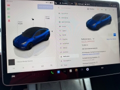 Used 2023  Tesla Model Y Performance AWD at Rooster Auto Sales near Vinton&comma; IA