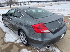 Used 2011  Honda Accord Coupe 2d EX-L V6 Auto at Rooster Auto Sales near Vinton&comma; IA