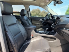 Used 2018  Chevrolet Traverse 4d SUV AWD Premier at Rooster Auto Sales near Vinton&comma; IA