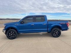 Used 2018  Ford F-150 4WD SuperCrew XLT 5 1&sol;2 at Rooster Auto Sales near Vinton&comma; IA
