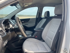 Used 2018  Chevrolet Equinox 4d SUV FWD LS at Rooster Auto Sales near Vinton, IA