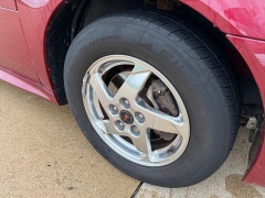 Used 2004  Pontiac Grand Prix 4d Sedan GT-2 at Rooster Auto Sales near Vinton&comma; IA