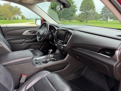 Used 2018  Chevrolet Traverse 4d SUV FWD LT Leather at Rooster Auto Sales near Vinton&comma; IA