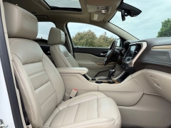 Used 2017  GMC Acadia 4d SUV AWD Denali at Rooster Auto Sales near Vinton&comma; IA