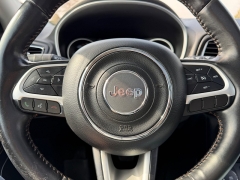 Used 2018  Jeep Compass 4d SUV 4WD Limited at Rooster Auto Sales near Vinton&comma; IA