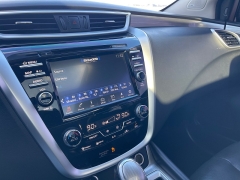 Used 2018  Nissan Murano 4d SUV FWD Platinum at Rooster Auto Sales near Vinton&comma; IA