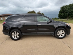 Used 2013  Chevrolet Traverse 4d SUV FWD LT2 at Rooster Auto Sales near Vinton&comma; IA