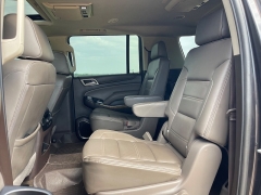 Used 2017 GMC Yukon XL 4d SUV 4WD Denali at Rooster Auto Sales near Vinton, IA