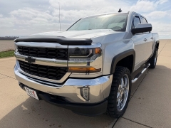 Used 2016  Chevrolet Silverado 1500 4WD Crew Cab LT at Rooster Auto Sales near Vinton&comma; IA