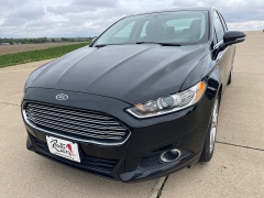 Used 2016 Ford Fusion 4d Sedan SE 2.0L EcoBoost at Rooster Auto Sales near Vinton, IA