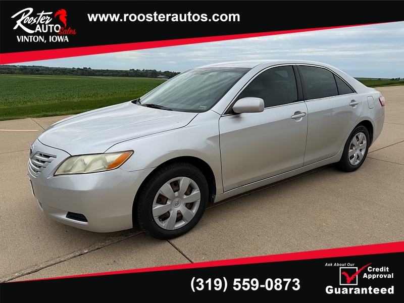 Used 2009  Toyota Camry 4d Sedan LE Auto at Rooster Auto Sales near Vinton&comma; IA