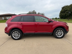 Used 2007  Ford Edge 4d SUV AWD SEL at Rooster Auto Sales near Vinton&comma; IA
