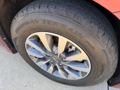 Used 2021  Chrysler Pacifica Touring L FWD at Rooster Auto Sales near Vinton&comma; IA