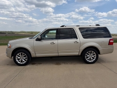 Used 2017  Ford Expedition EL 4d SUV 4WD Limited at Rooster Auto Sales near Vinton&comma; IA