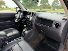 Used 2017  Jeep Patriot 4d SUV 4WD High Altitude at Rooster Auto Sales near Vinton&comma; IA