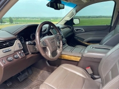 Used 2017 GMC Yukon XL 4d SUV 4WD Denali at Rooster Auto Sales near Vinton, IA