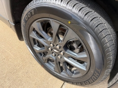 Used 2021  Chevrolet Traverse AWD 4dr RS at Rooster Auto Sales near Vinton&comma; IA