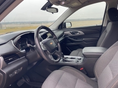 Used 2019  Chevrolet Traverse 4d SUV FWD LT Cloth w/1LT at Rooster Auto Sales near Vinton, IA