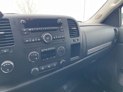 Used 2013  Chevrolet Silverado 2500 4WD Crew Cab LT at Rooster Auto Sales near Vinton, IA