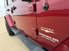 Used 2013  Jeep Wrangler Unlimited 4d Convertible Sahara at Rooster Auto Sales near Vinton&comma; IA